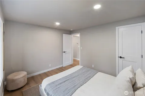 $850,000 | 12520 24th Avenue Northeast, Seattle, WA 98125