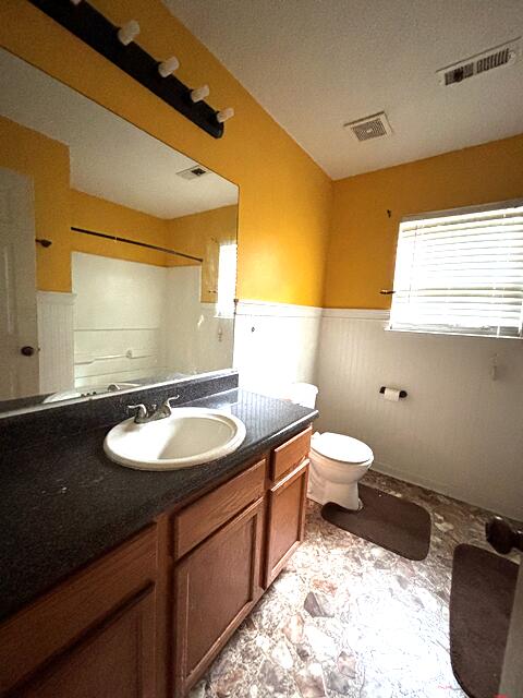 425 Honeysuckle Lane St. Stephen, SC 29479 - Photo 12 of 15 Bath2