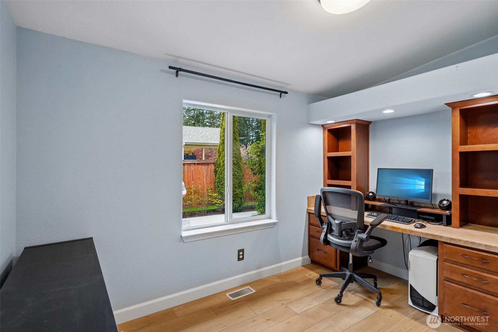 3308 206th Place Southeast Bothell, WA 98012 - Photo 12 of 37