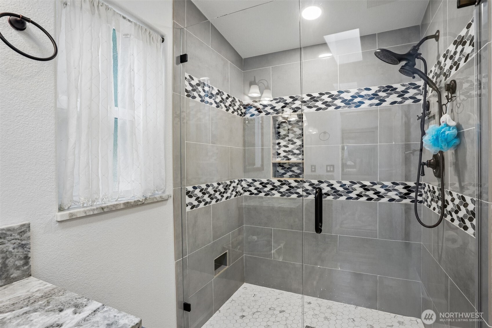 3308 206th Place Southeast Bothell, WA 98012 - Photo 17 of 37