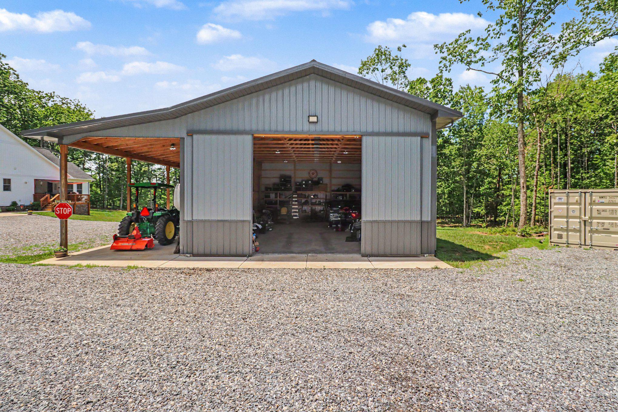 1685 Chopping Road Mineral, VA 23117 - Photo 4 of 34 Spacious barn nestled in nature.