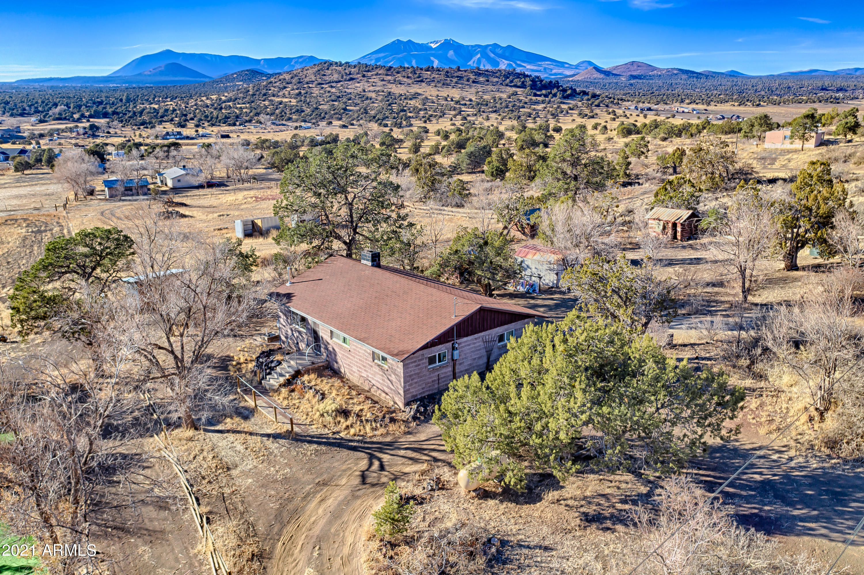 5400 Darling Road Flagstaff, AZ 86004 - Photo 2 of 16 Darling-SWG_Media-14