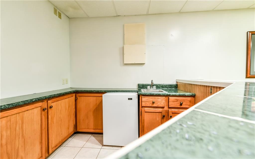 1064 Freedom Crider Road Freedom, PA 15042 - Photo 22 of 25 Wet Bar