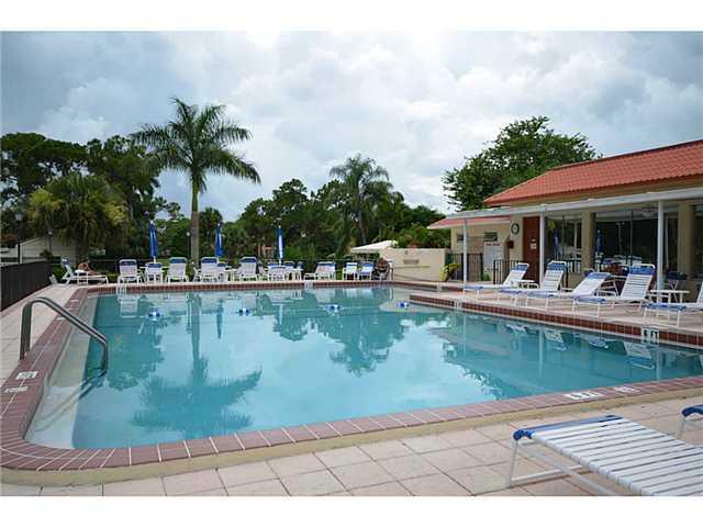 1995 Southwest Palm City Road, Unit J Stuart, FL 34994 - Photo 11 of 14 Gallery Image 11
