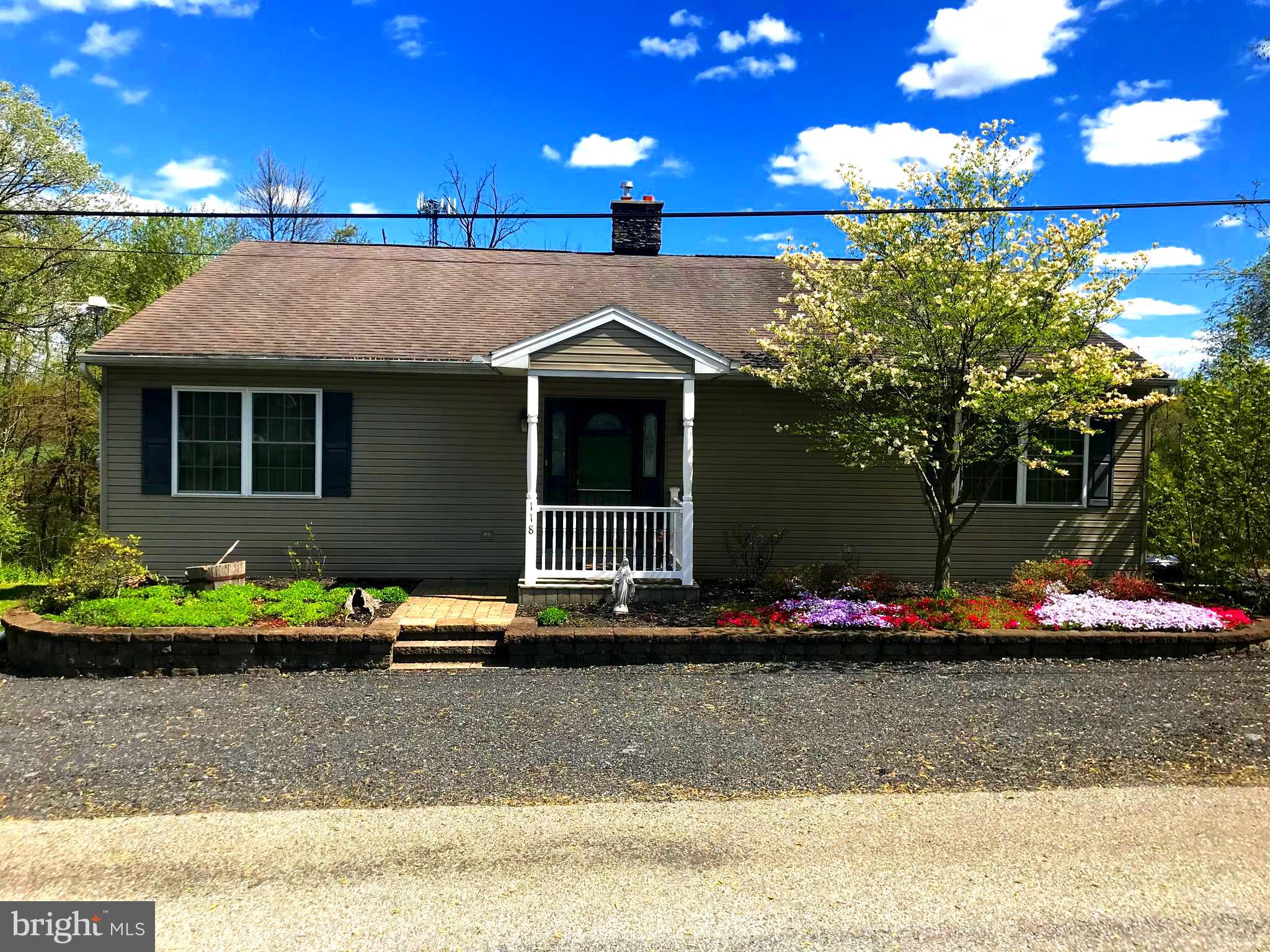 118 Alwine Road Middletown, PA 17057 - Photo 1 of 27 Gallery Image 1