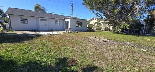$1,875 | 6974 Spinnaker Boulevard, Englewood, FL 34224
