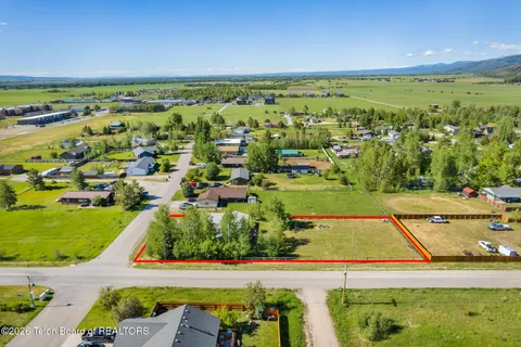 $670,000 | 7979 Coyote Lane, Victor, ID 83455