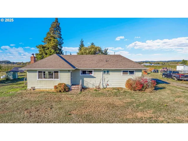 $700,000 | 10787 South Heinz Road, Canby, OR 97013
