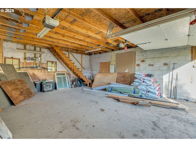 $700,000 | 10787 South Heinz Road, Canby, OR 97013