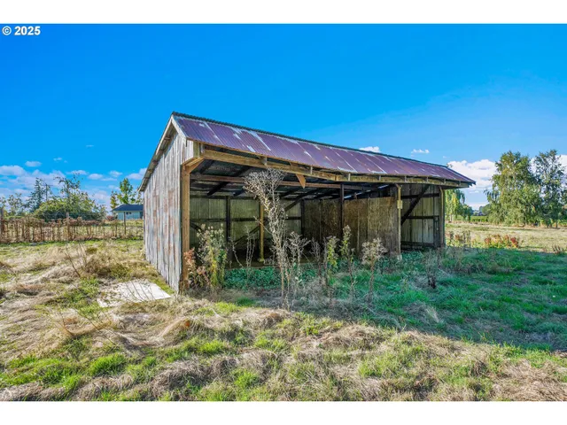 $700,000 | 10787 South Heinz Road, Canby, OR 97013