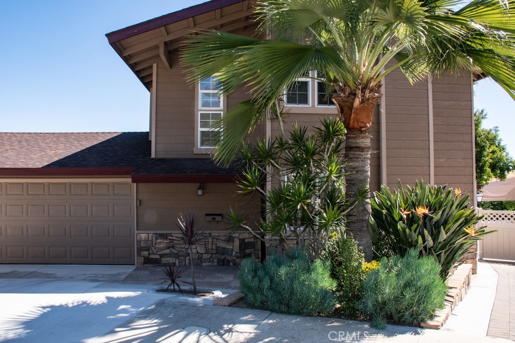 933 Eastside Road El Cajon, CA 92020 - Photo 6 of 70