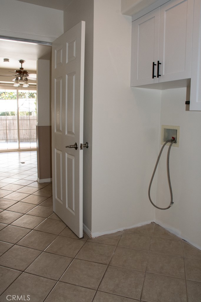 933 Eastside Road El Cajon, CA 92020 - Photo 66 of 70 a view of a bathroom with a shower
