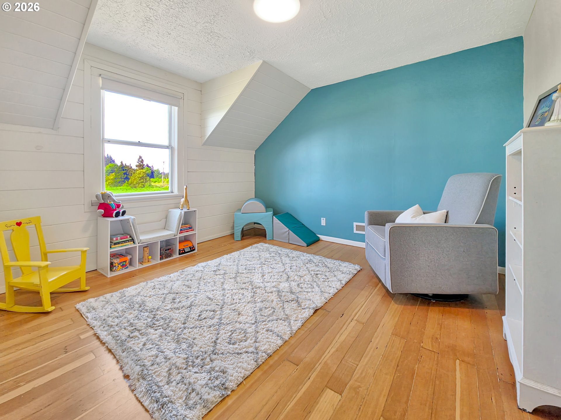 1290 Oak Villa Road Dallas, OR 97338 - Photo 14 of 46