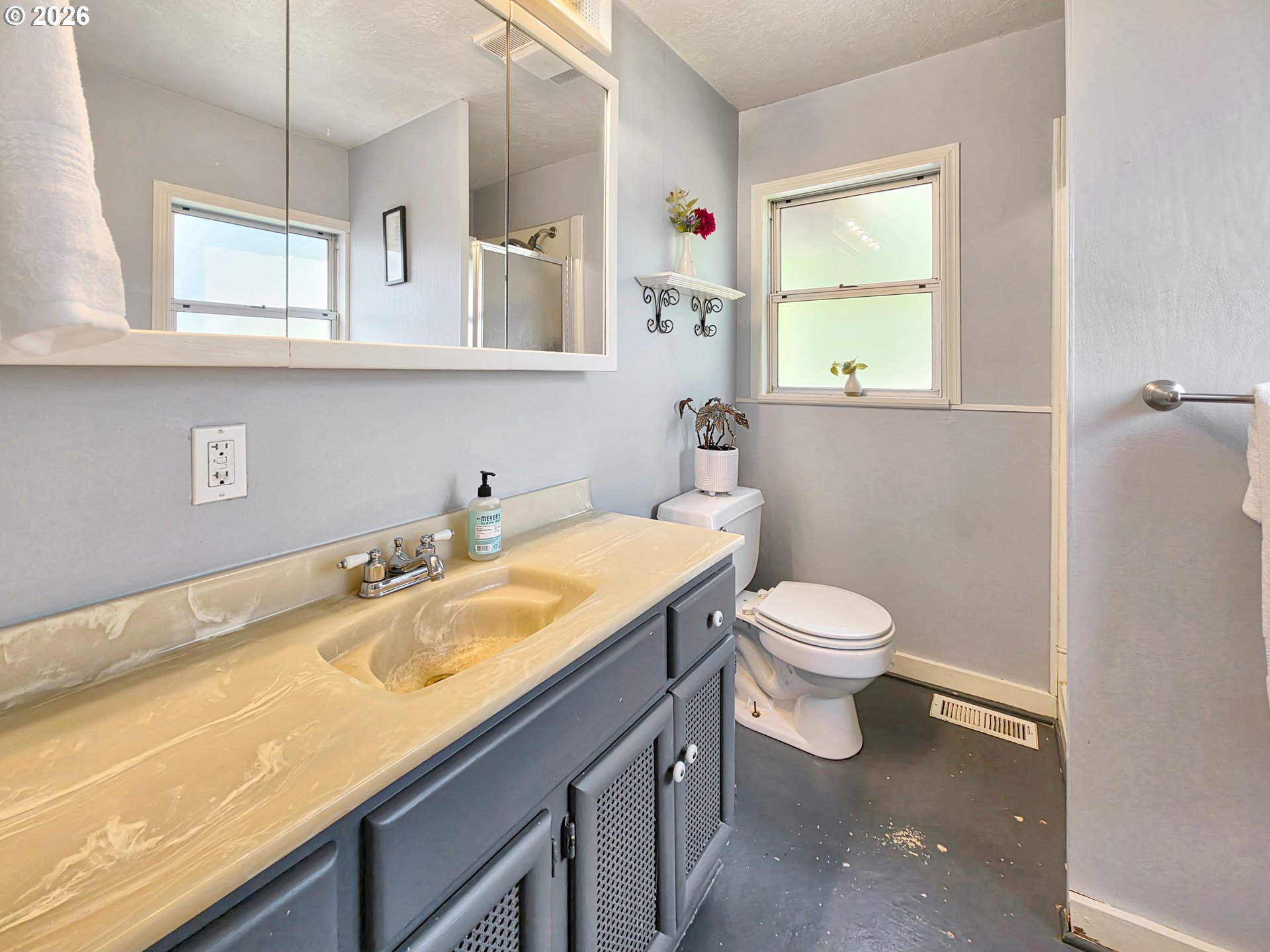 1290 Oak Villa Road Dallas, OR 97338 - Photo 23 of 46