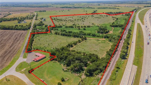 $1,300,000 | 0 I-35 Highway, Eddy, TX 76524