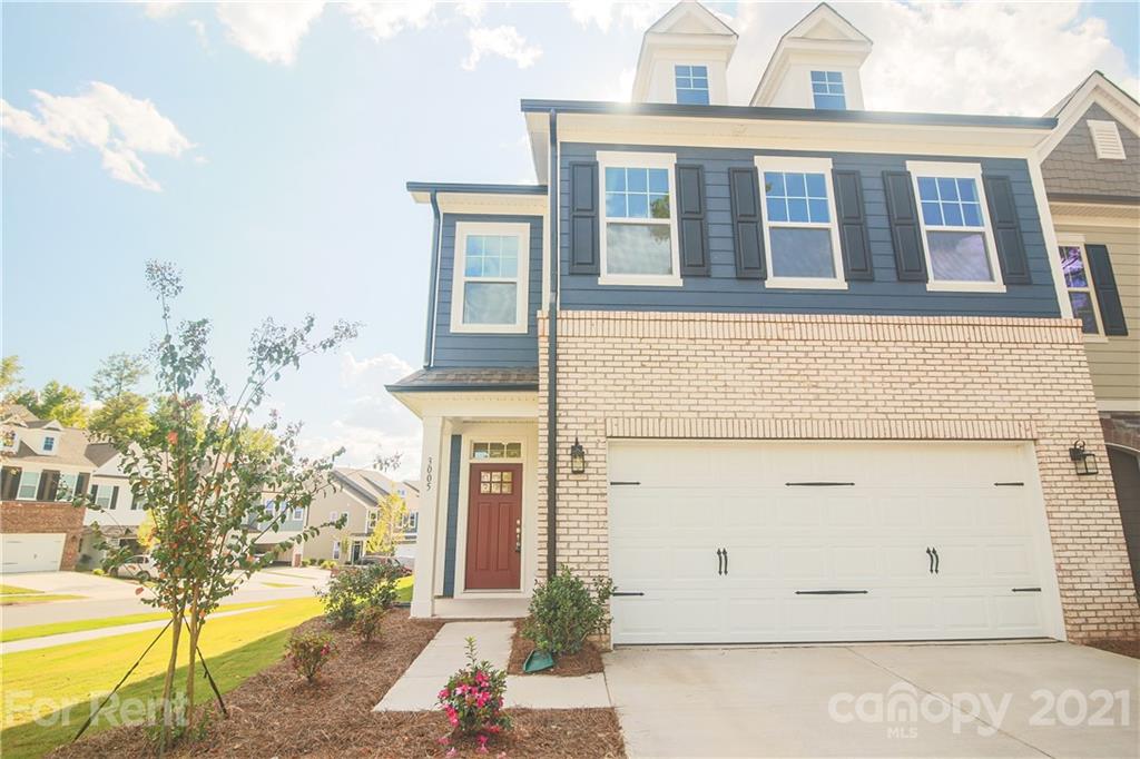 3005 Patchwork Court Fort Mill, SC 29708 - Photo 2 of 38 a view of a building with many windows