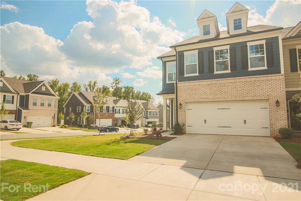 3005 Patchwork Court Fort Mill, SC 29708 - Photo 6 of 38 a view of the house with a yard