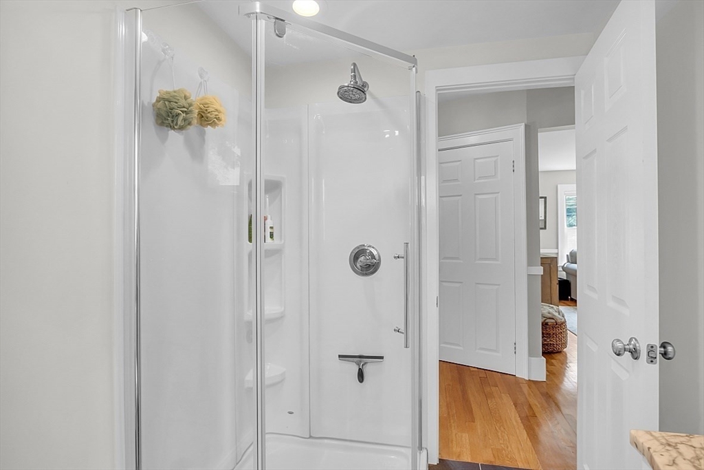 299 South Road Bedford, MA 01730 - Photo 12 of 39 Gallery Image 12
