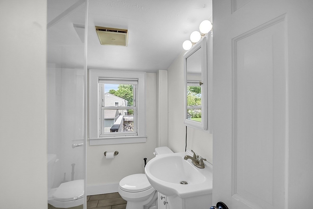 299 South Road Bedford, MA 01730 - Photo 28 of 39 Gallery Image 28