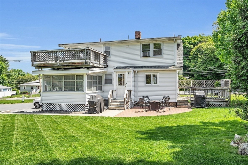 299 South Road Bedford, MA 01730 - Photo 34 of 39 Gallery Image 34
