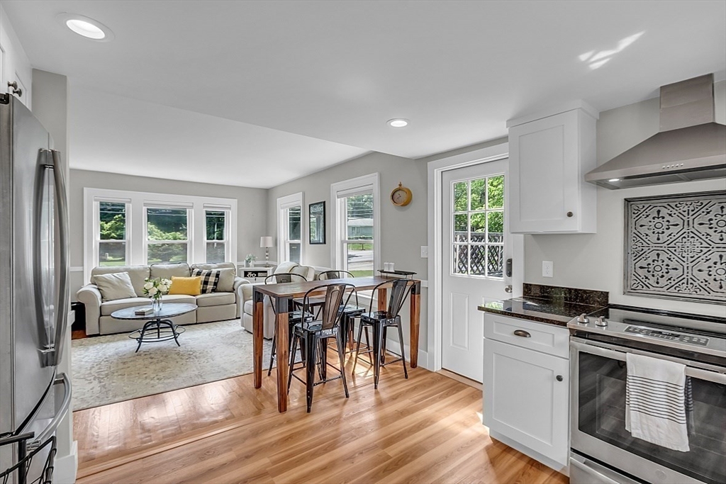 299 South Road Bedford, MA 01730 - Photo 9 of 39 Gallery Image 9