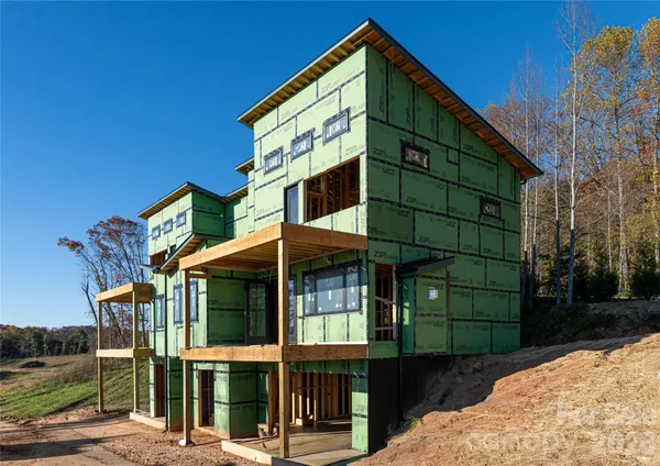 $1,290,000 | 611 Storybook Villas Trail, Asheville, NC 28804