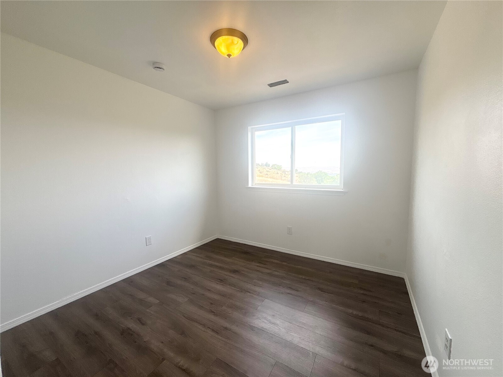 2261 Pleasant Hill Road Selah, WA 98942 - Photo 17 of 40