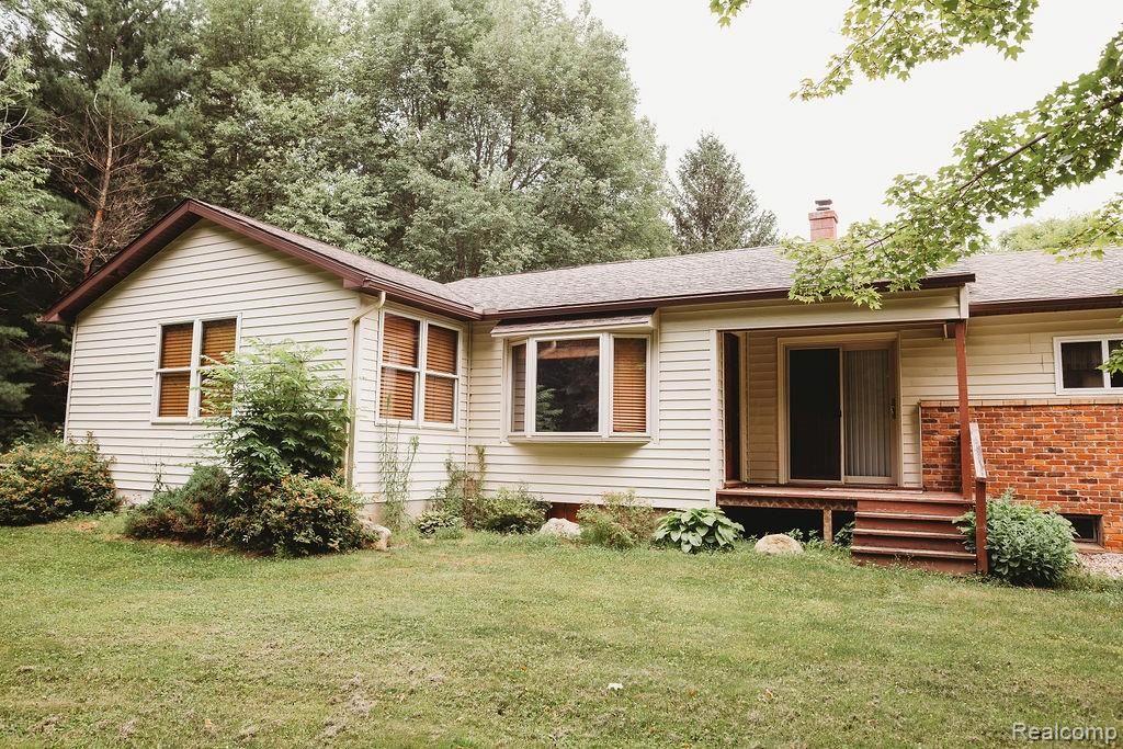 5925 Reynolds Road Imlay City, MI 48444 - Photo 16 of 18 8G0A5464.jpg