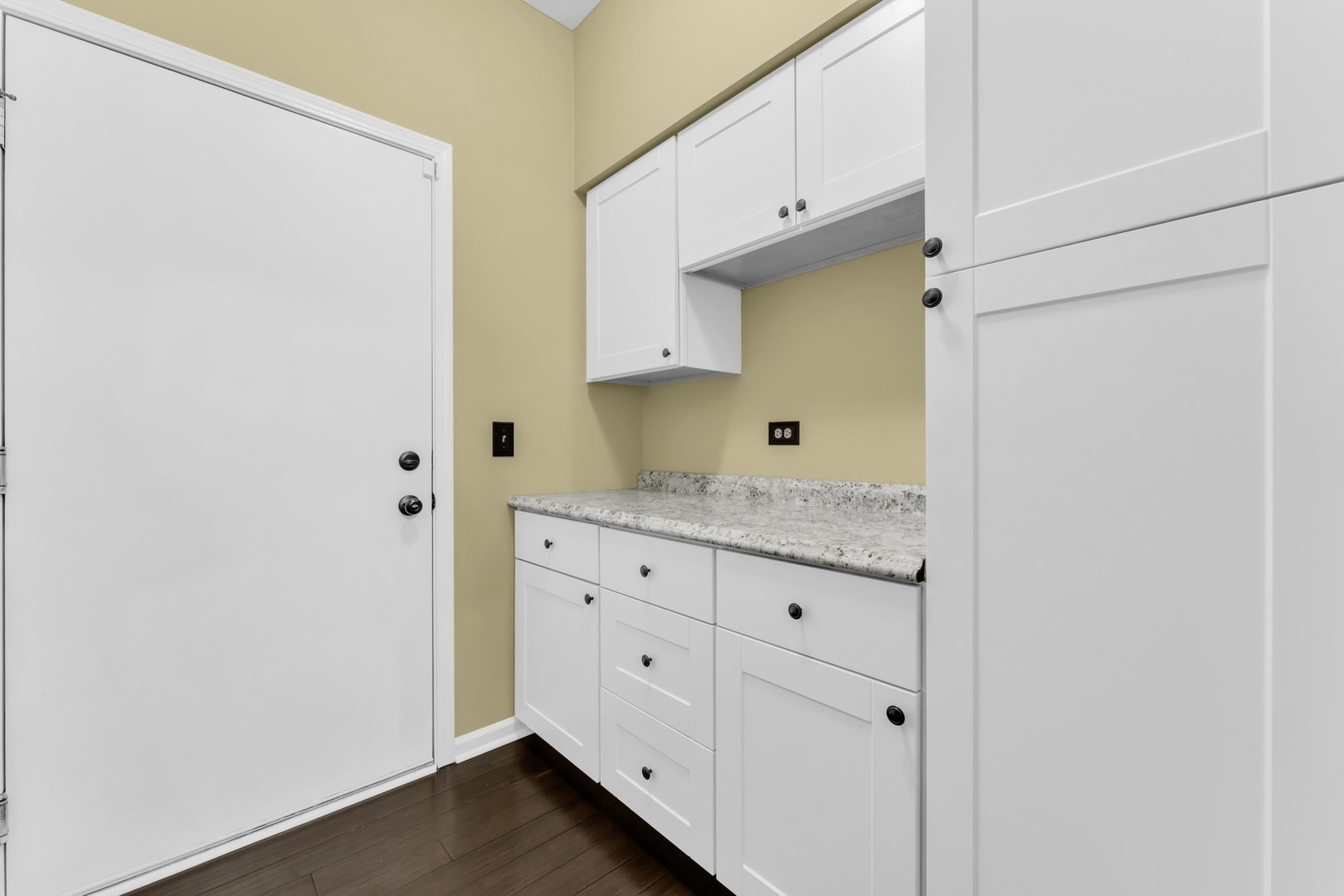 414 Bay Tree Circle Vernon Hills, IL 60061 - Photo 18 of 54