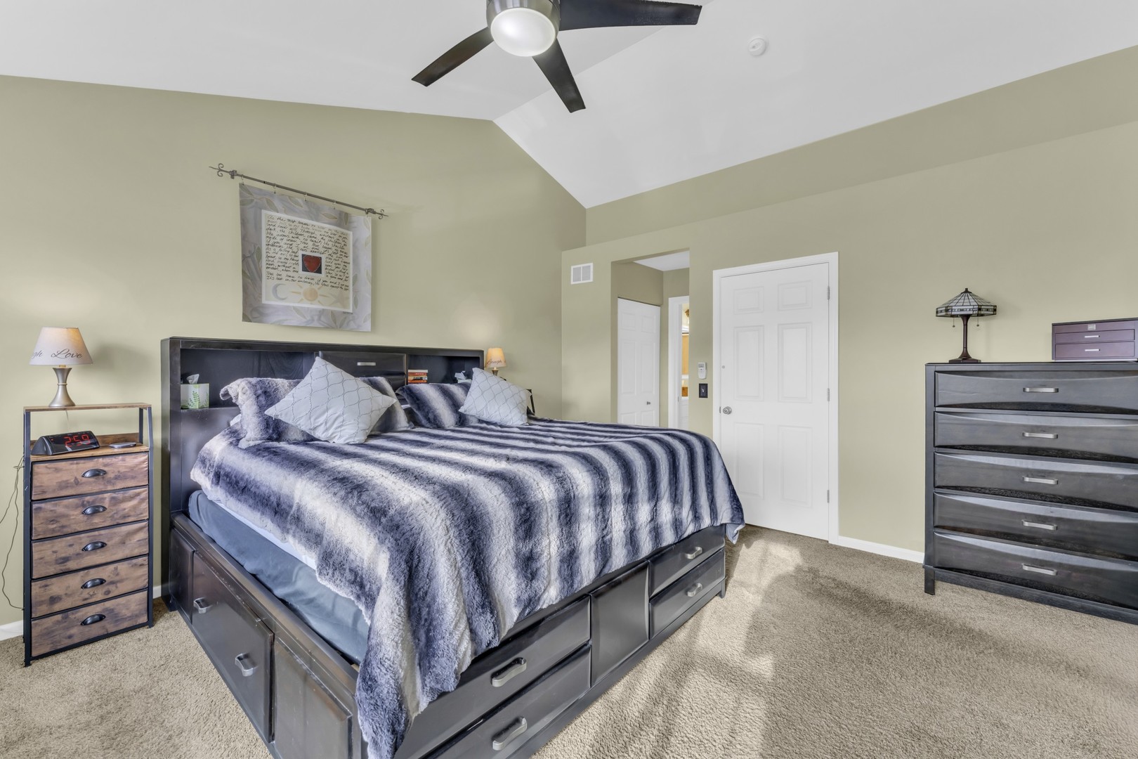 414 Bay Tree Circle Vernon Hills, IL 60061 - Photo 24 of 54