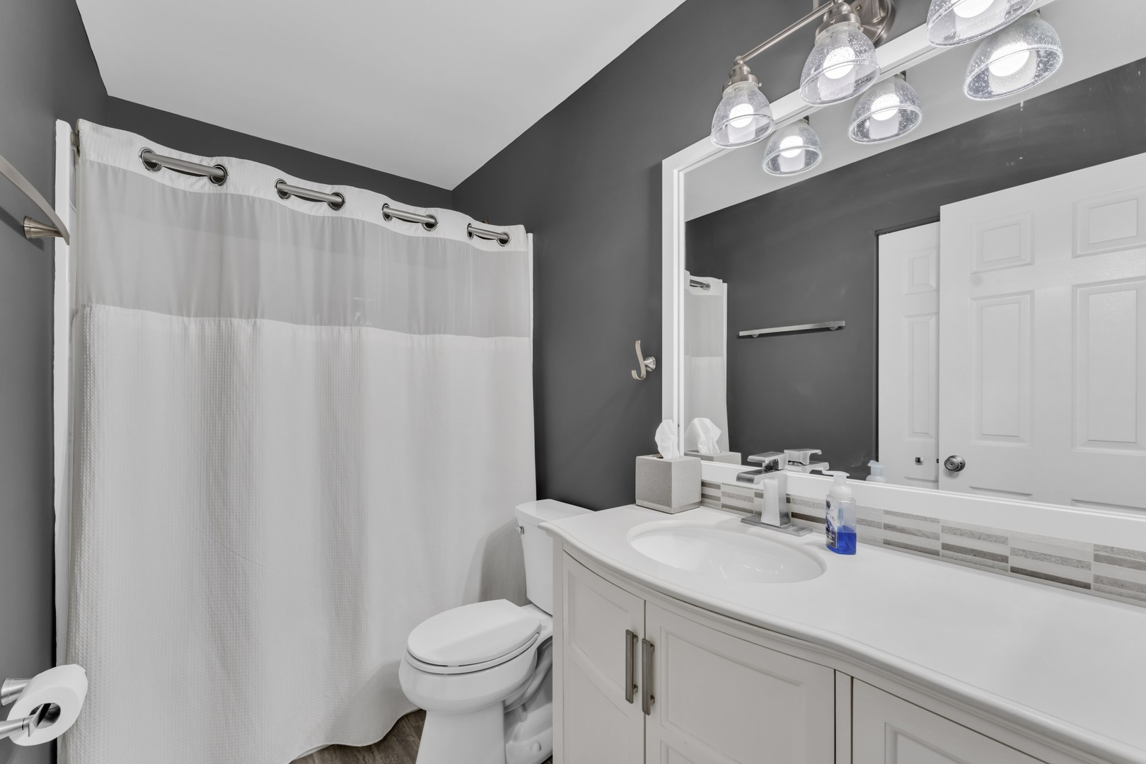 414 Bay Tree Circle Vernon Hills, IL 60061 - Photo 28 of 54