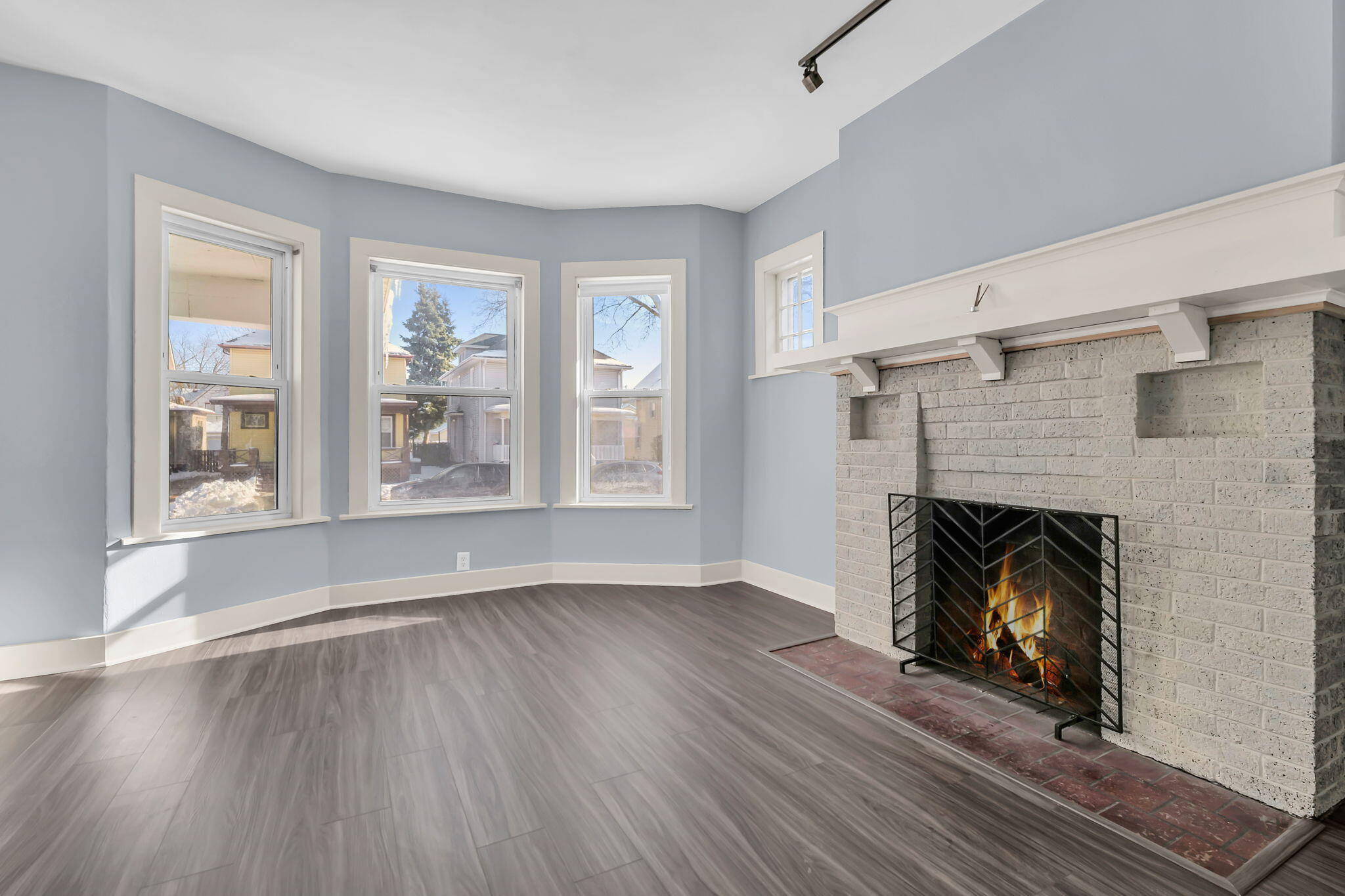 1528 Thurston Avenue Racine, WI 53405 - Photo 11 of 27 8-web-or-mls-1528 Thurston Ave Racine 5