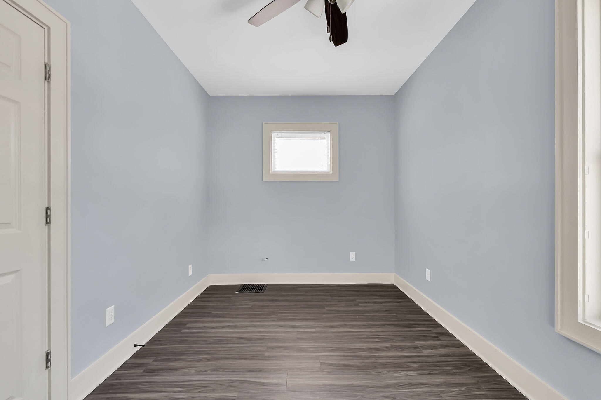 1528 Thurston Avenue Racine, WI 53405 - Photo 13 of 27 11-web-or-mls-1528 Thurston Ave Racine 9