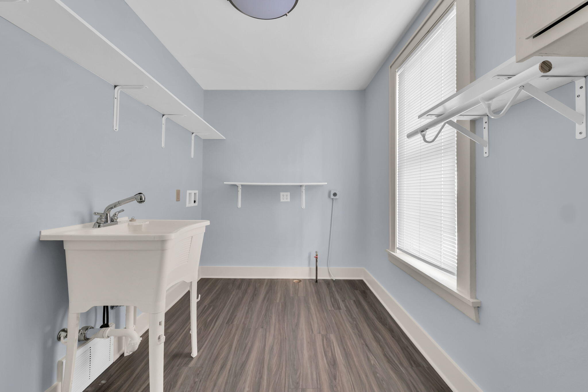 1528 Thurston Avenue Racine, WI 53405 - Photo 15 of 27 14-web-or-mls-1528 Thurston Ave Racine 1