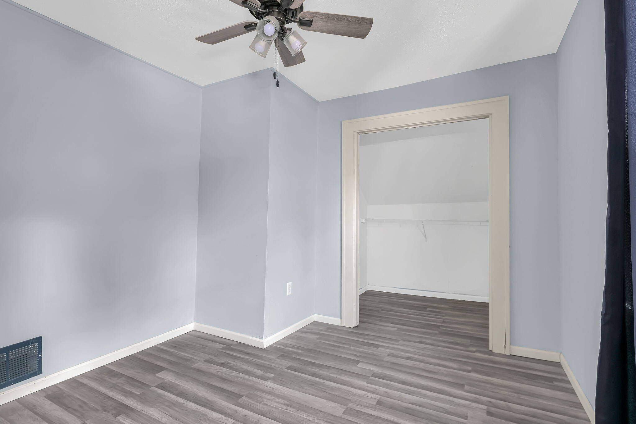 1528 Thurston Avenue Racine, WI 53405 - Photo 17 of 27 17-web-or-mls-1528 Thurston Ave Racine 1