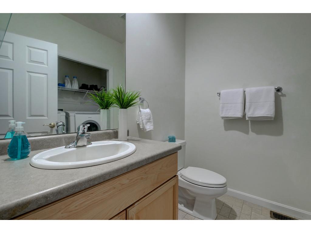 37 Winding Road Bedford, NH 03110 - Photo 22 of 36