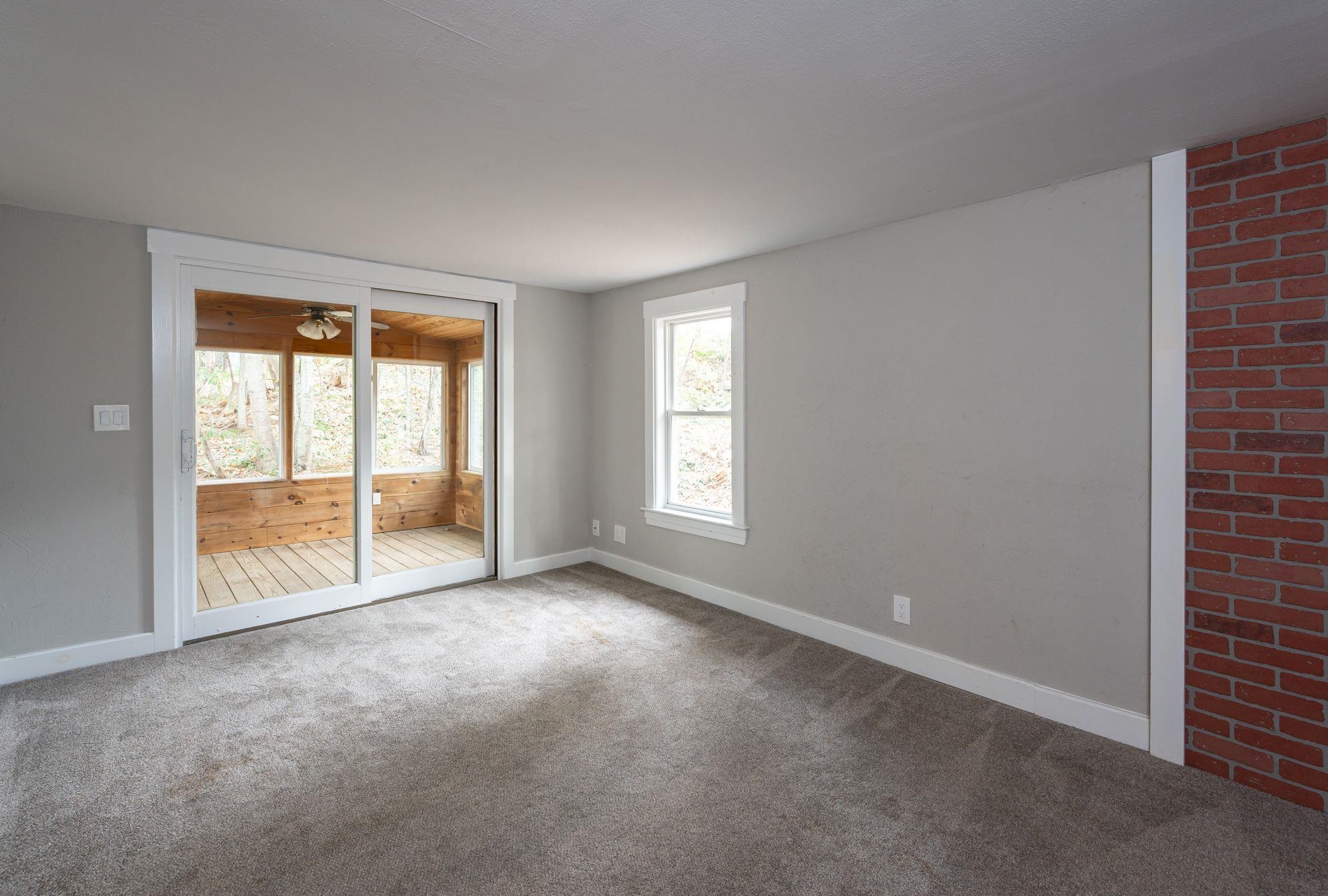 9 Worthley Road Derry, NH 03038 - Photo 20 of 40