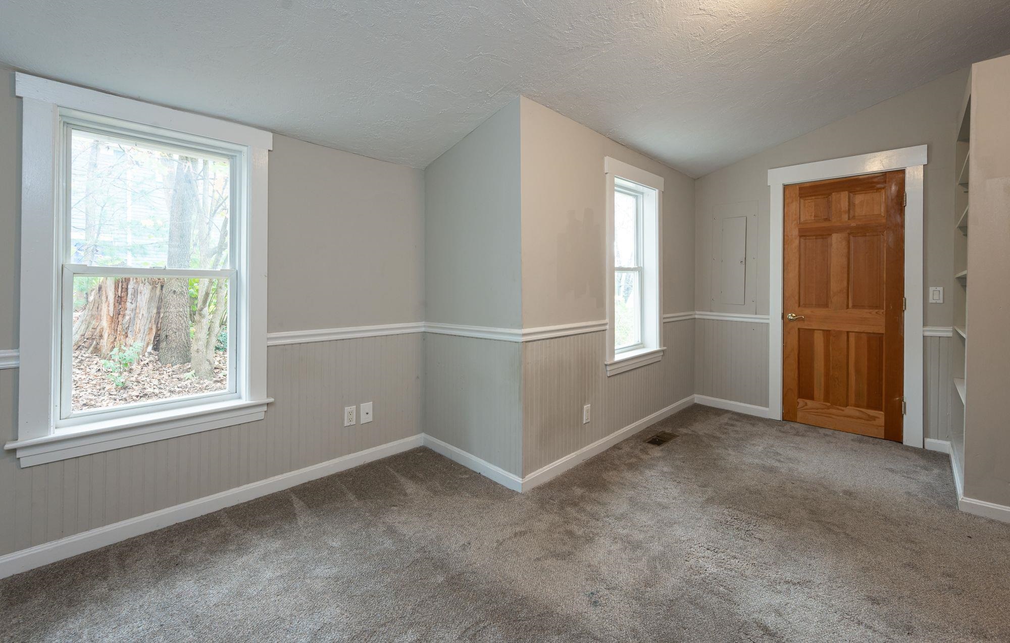 9 Worthley Road Derry, NH 03038 - Photo 23 of 40