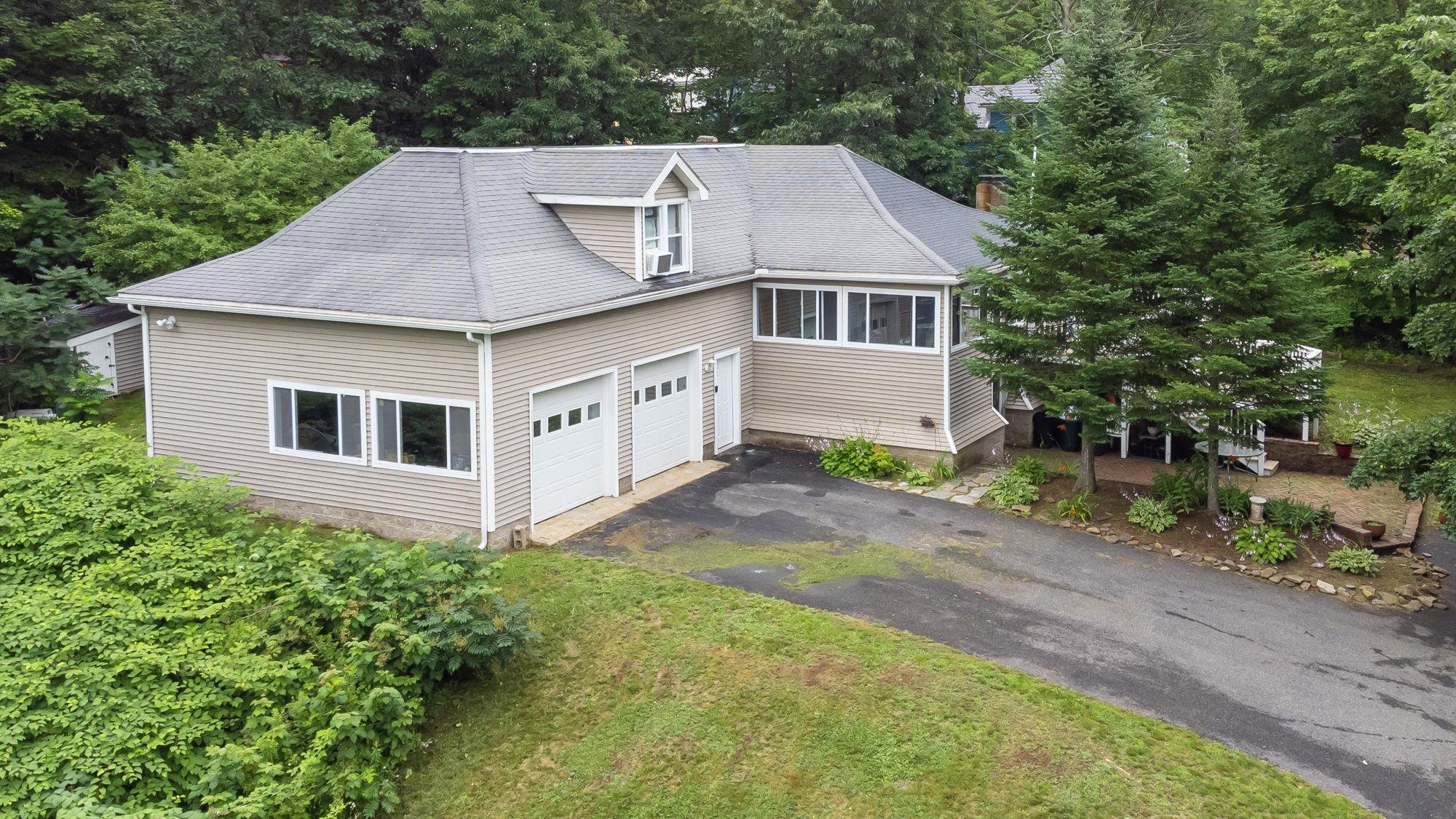 9 Worthley Road Derry, NH 03038 - Photo 5 of 40