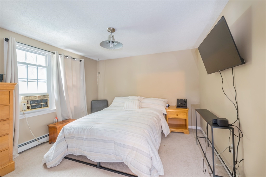 65 Peter Road Plymouth, MA 02360 - Photo 13 of 24 Gallery Image 13
