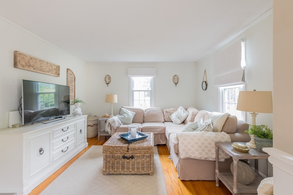 65 Peter Road Plymouth, MA 02360 - Photo 6 of 24 Gallery Image 6