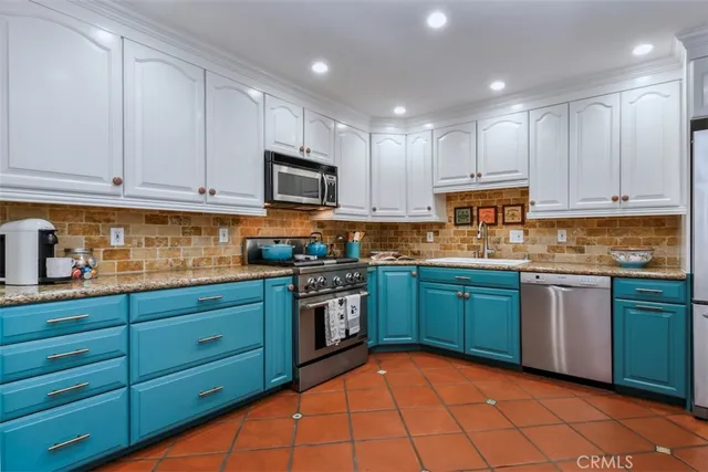 $735,000 | 14529 Weddington Street, Unit 103, Sherman Oaks, CA 91411