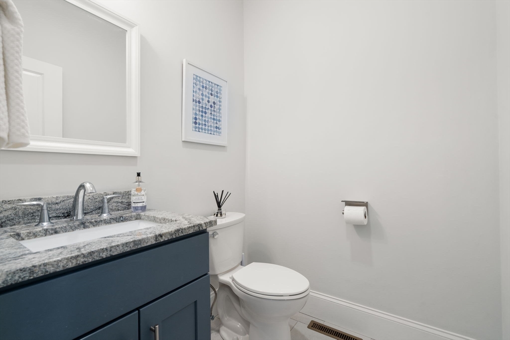 1 Sumner Street Norfolk, MA 02056 - Photo 19 of 35