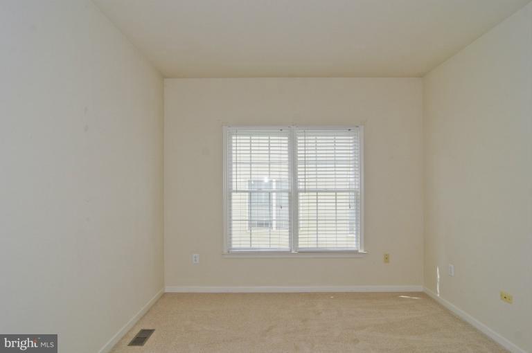 6821 Creekside Road Clarksville, MD 21029 - Photo 15 of 27 Den/Study