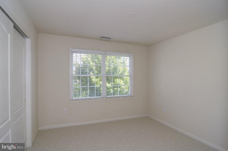 6821 Creekside Road Clarksville, MD 21029 - Photo 17 of 27 Bedroom