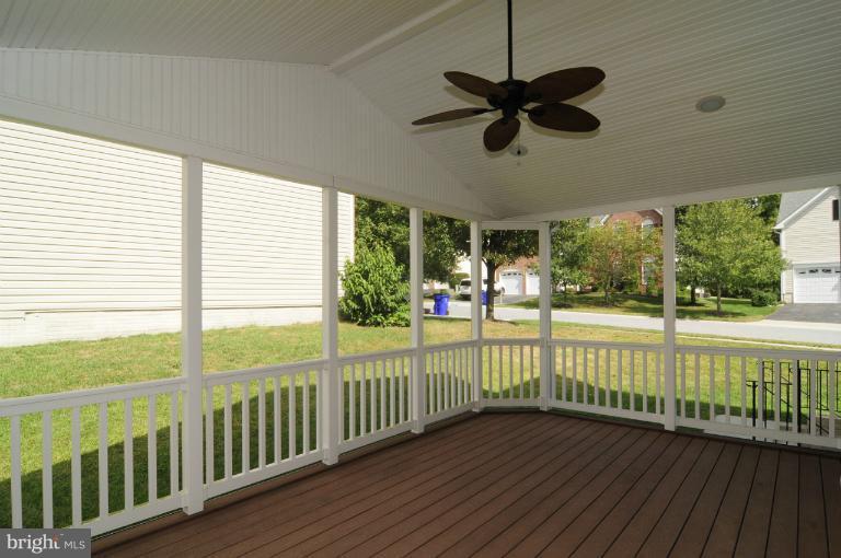 6821 Creekside Road Clarksville, MD 21029 - Photo 19 of 27 Screened-In Porch
