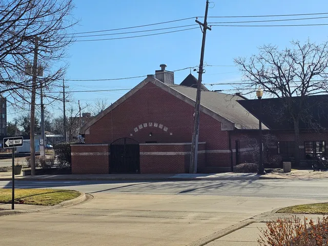 $339,500 | 405 West Front Street, Unit 3207, Wheaton, IL 60187