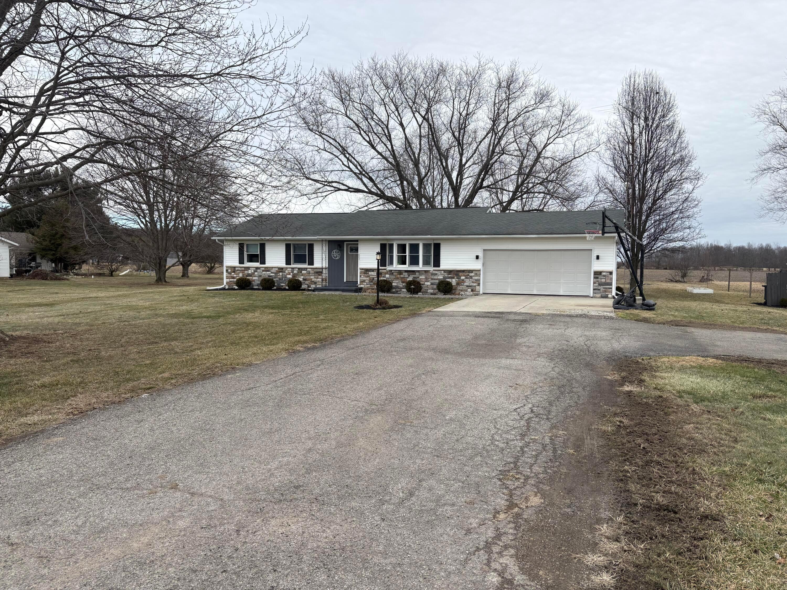 4992 Benzler Road Marion, OH 43302 - Photo 3 of 31 IMG_0106