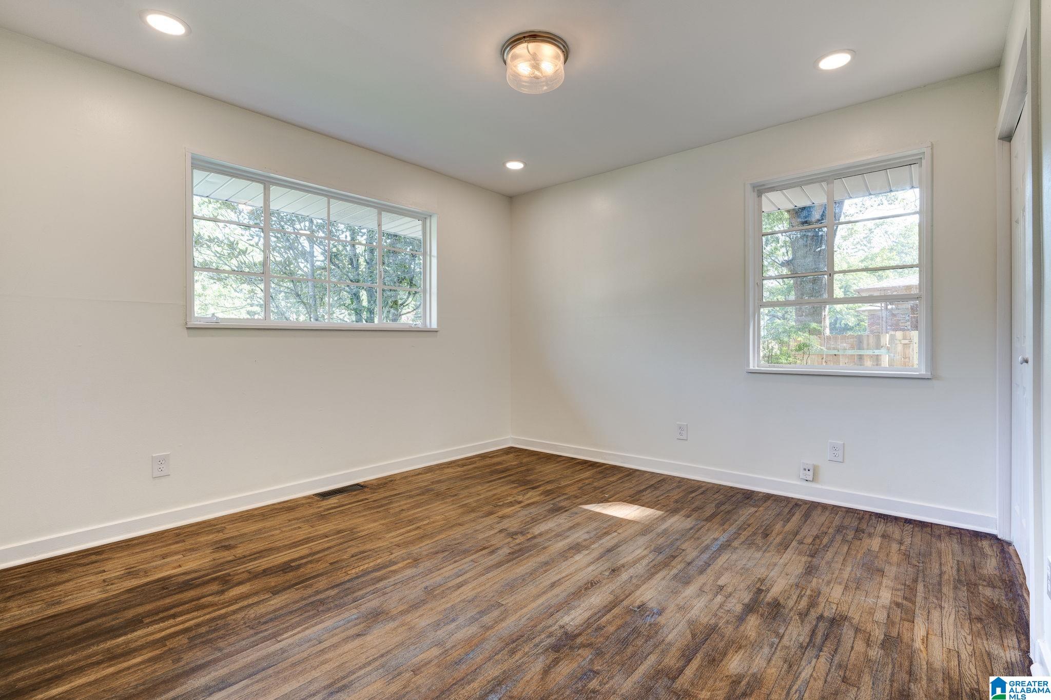 1533 Cresthill Road Birmingham, AL 35213 - Photo 12 of 22