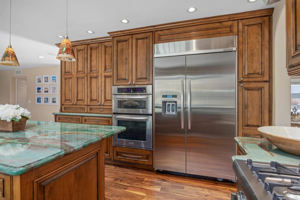 1025 Monterey Vista Way Encinitas, CA 92024 - Photo 12 of 51